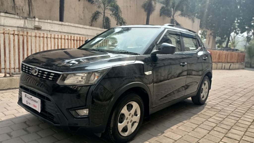 Mahindra XUV300 facelift Car Review