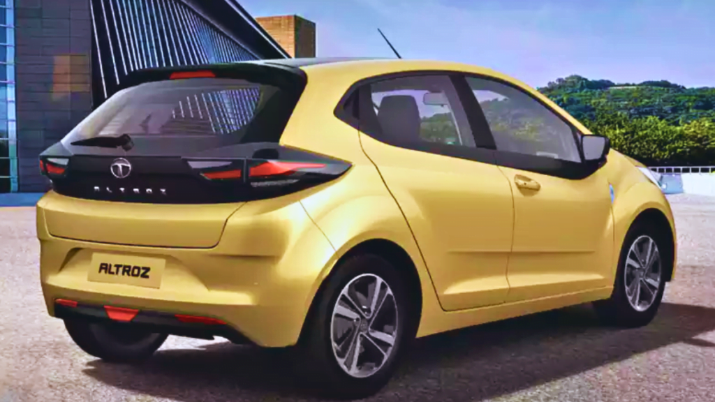 New Tata Altroz Car 23Km Mileage Review 2024