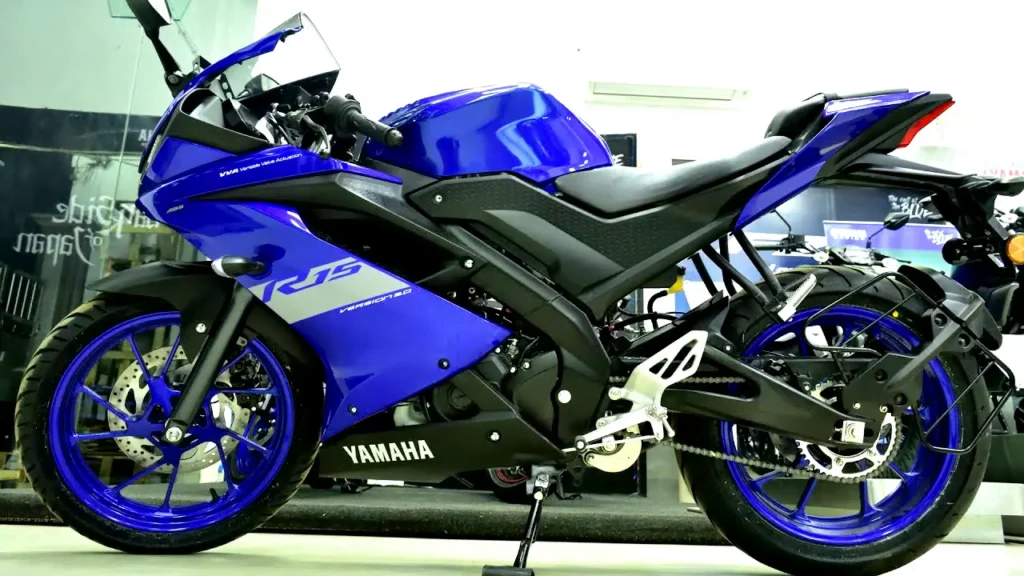 Upcoming Yamaha R15 Bike 2024: यामाहा के शानदार फीचर और दमदार प्राइस ने मचाया धमाल
