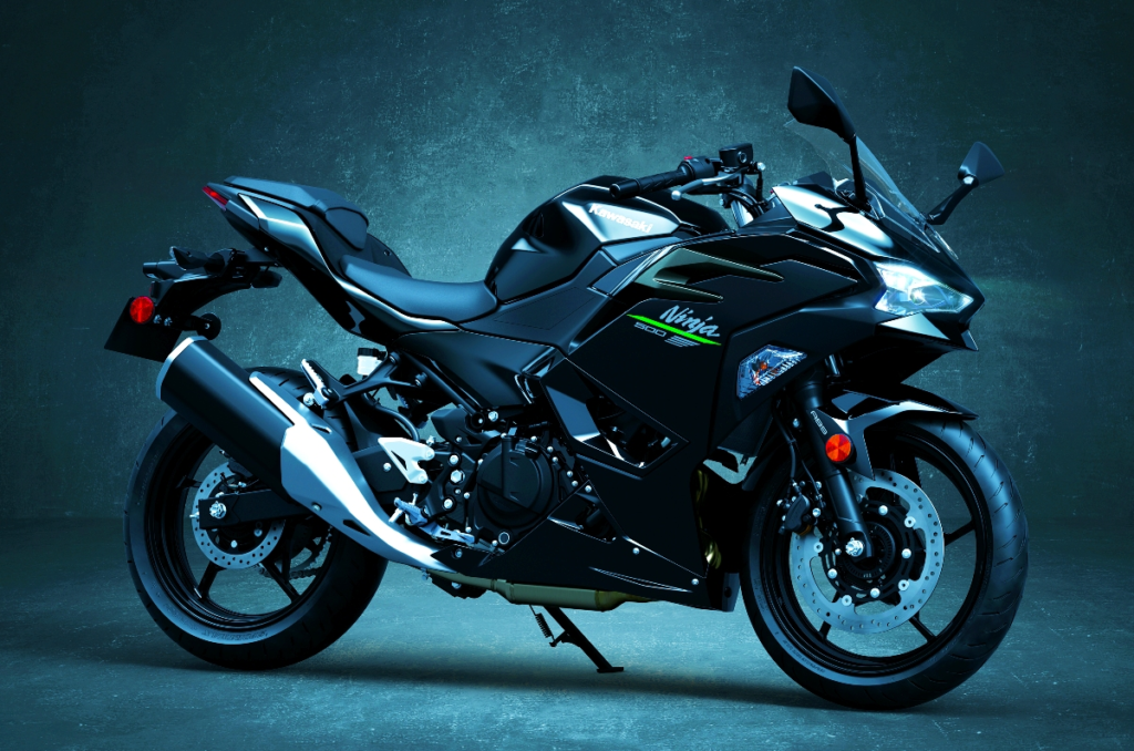 Kawasaki Bikes अब इंडिया में 3 साल की वारंटी के साथ - मोटरसाइकिल शौकीनों के लिए ख़ुशख़बरी!