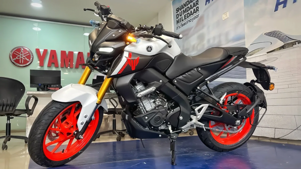 Yamaha MT 15 Bike Review 2024